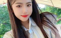 手游走在腿的最里面小说